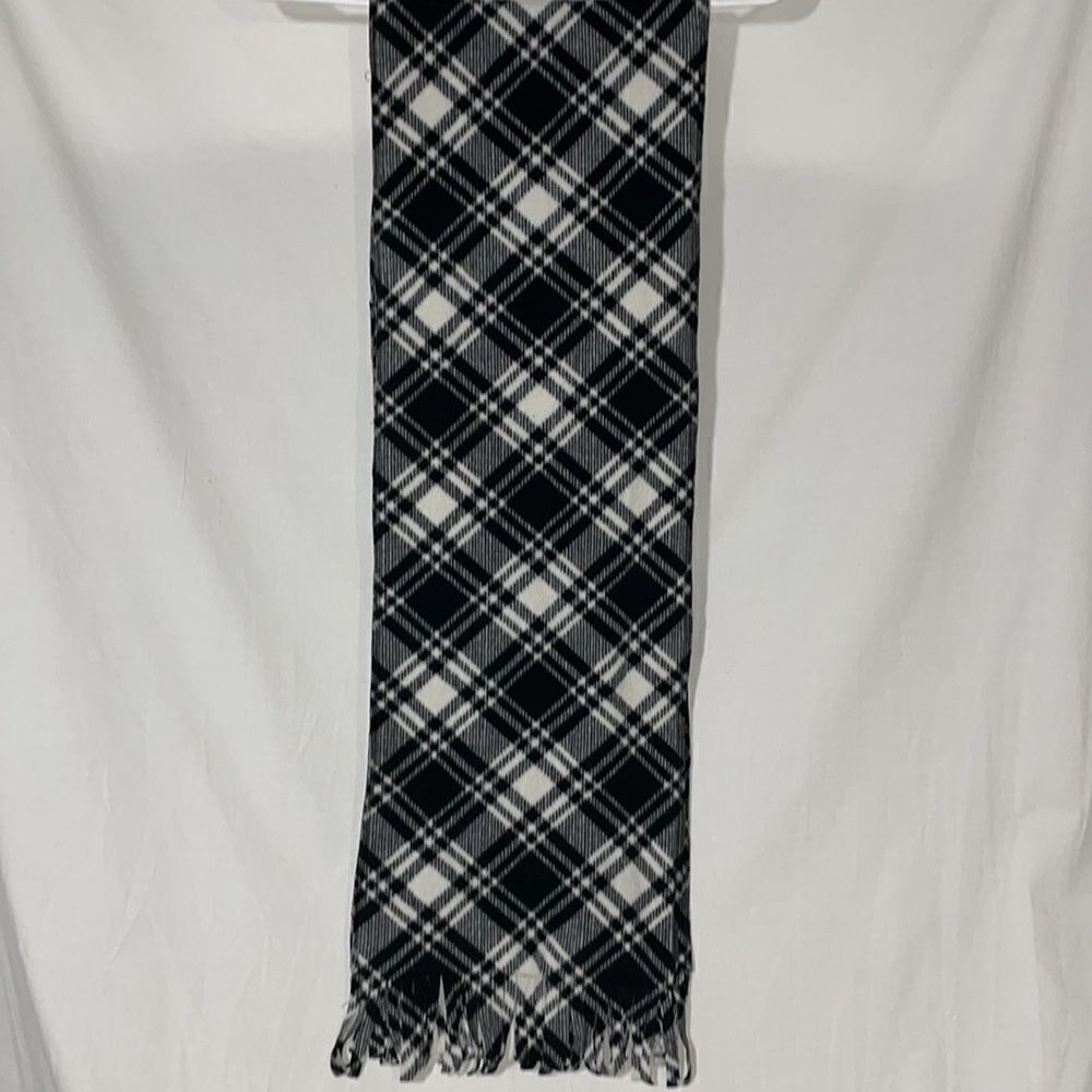 Merona plaid scarf - Picture 3 of 7